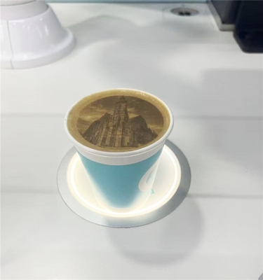 屡获顶级大奖的机器人咖啡馆COFE+亮相布拉格CBD，刷新咖啡馆服务体验