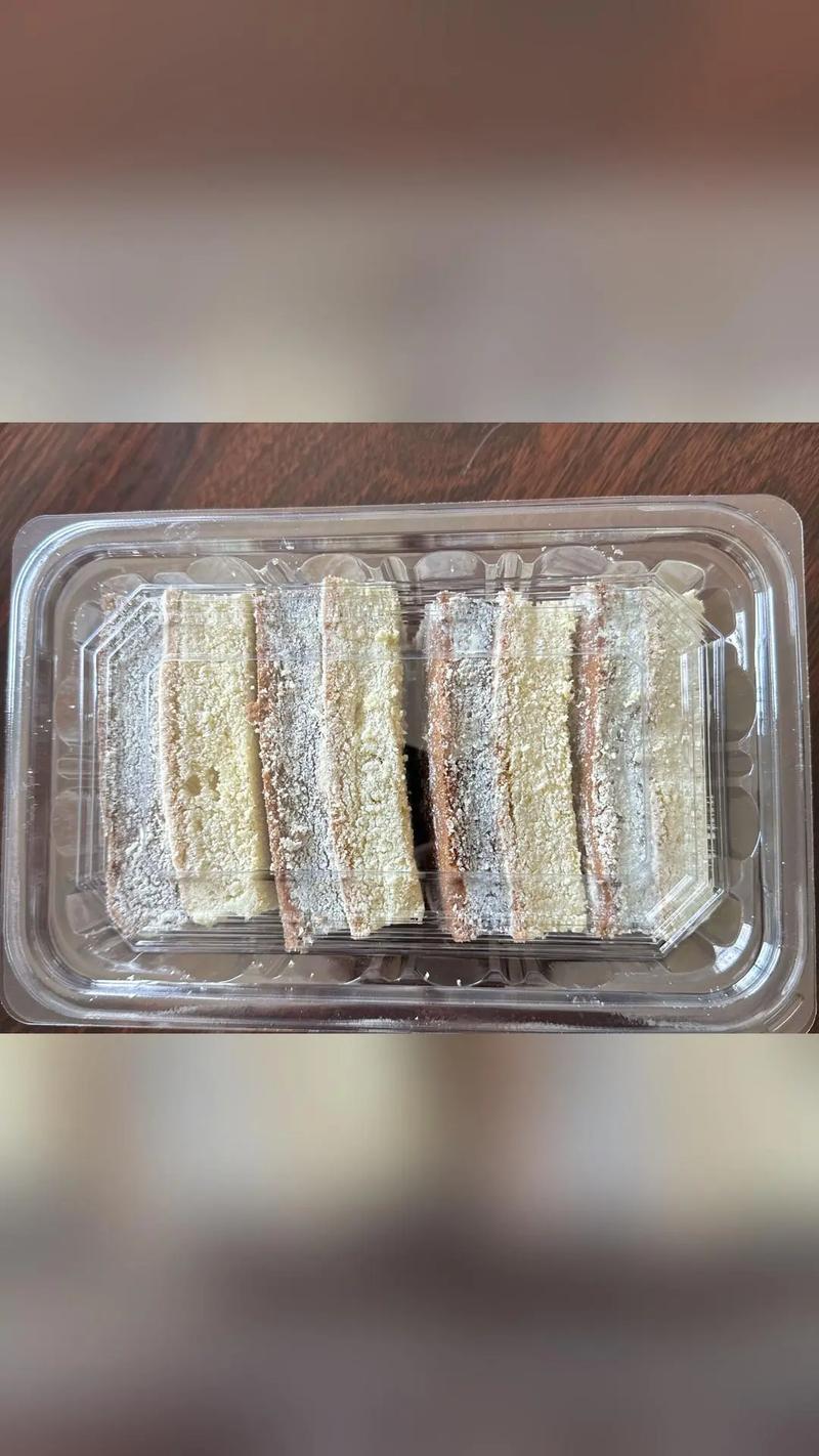 集贤县爱霖罗马焙甜食品加工厂,超值团购,限时抢购,黄桃蛋糕